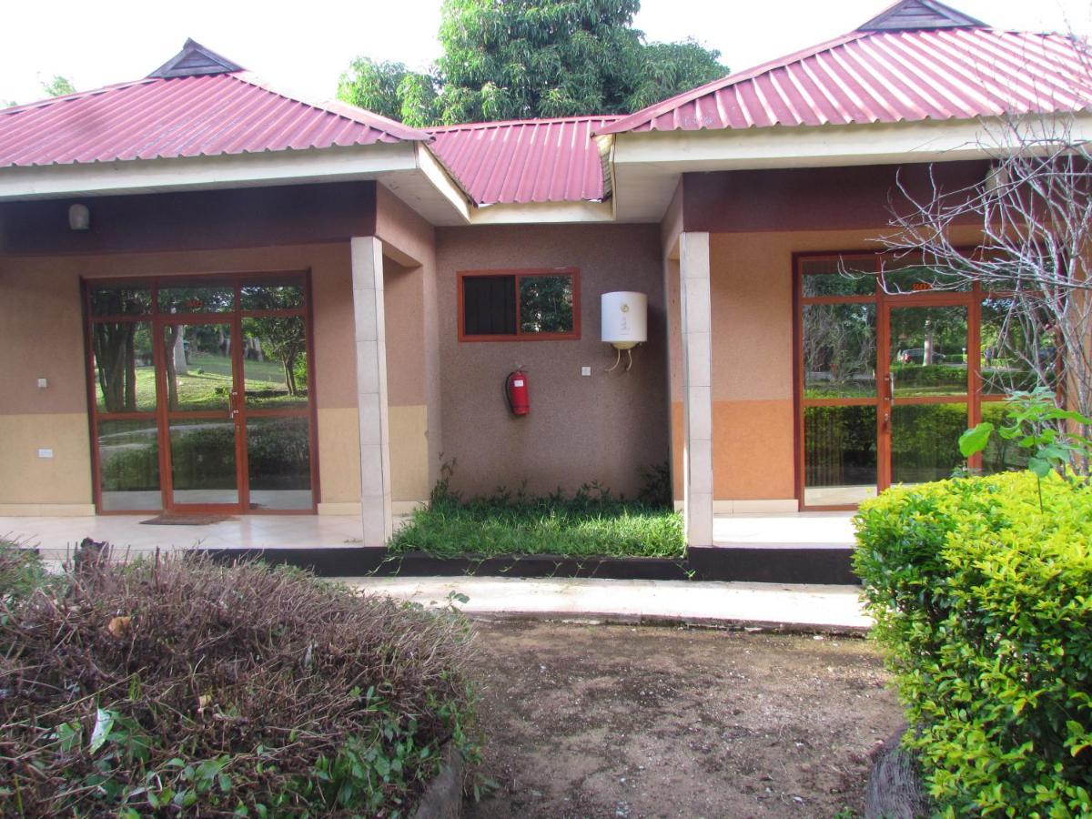 Mikumi Resort Hotel Zewnętrze zdjęcie